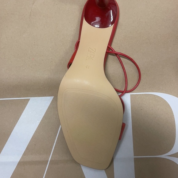 ZARA RED 100% LEATHER HEELED STRAPPY SANDALS - Picture 11 of 11